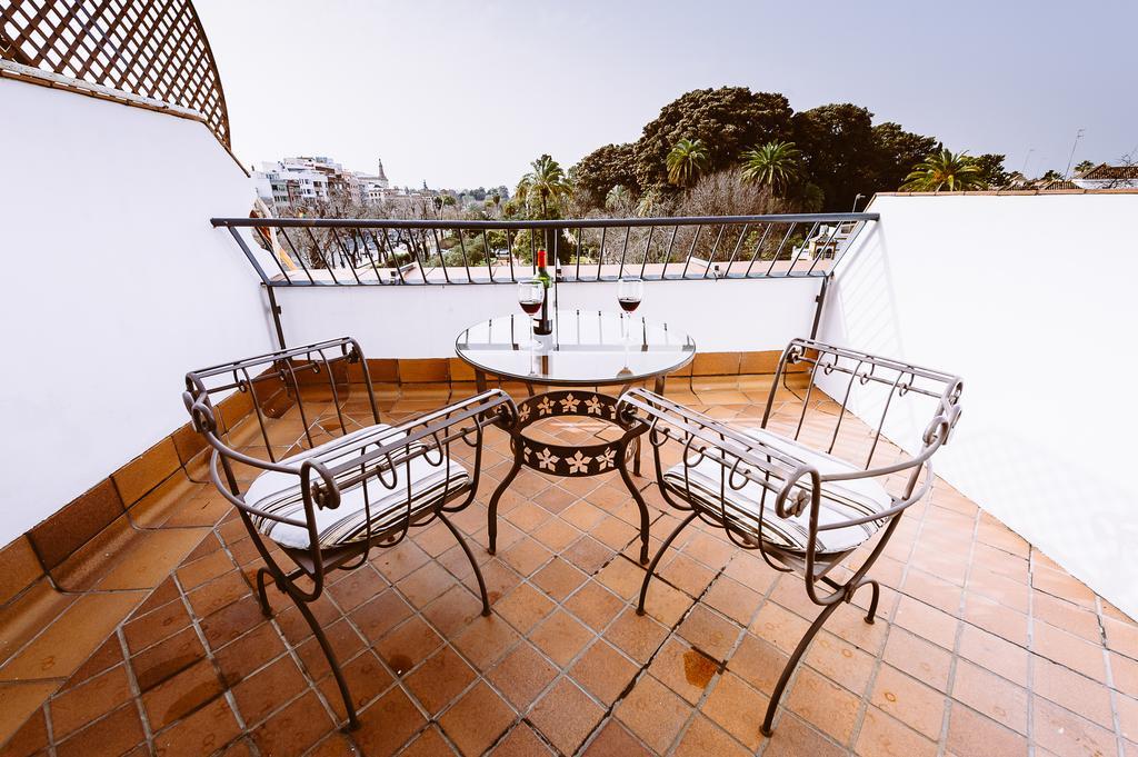 Basic Dona Manuela Hotel 2*