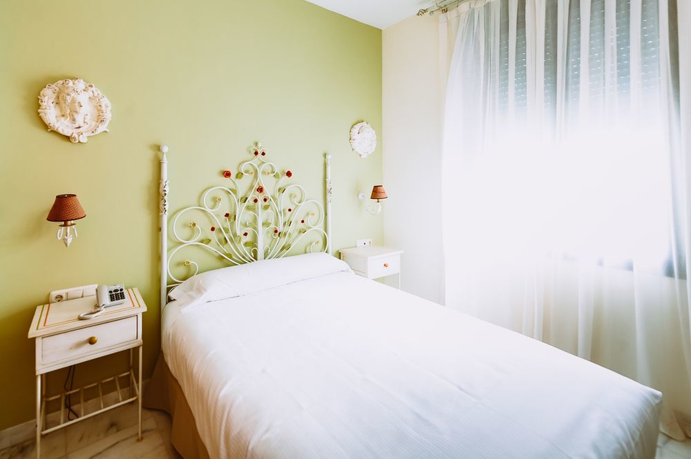 Hotel Basic Dona Manuela 2*